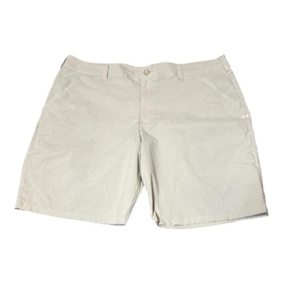 Under Armour Loose Men's Beige Flat Front Shorts Size 42 - Picture 1 of 6